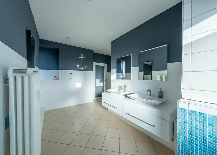 Apartament 250qm Tischtennis Tischkicker Zentral *